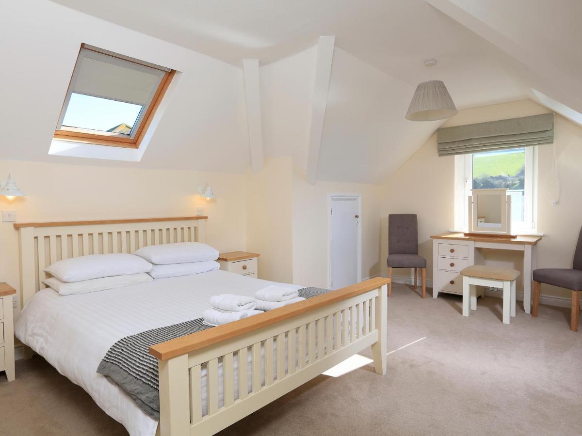6 Chichester Court Hope Cove Buitenkant foto